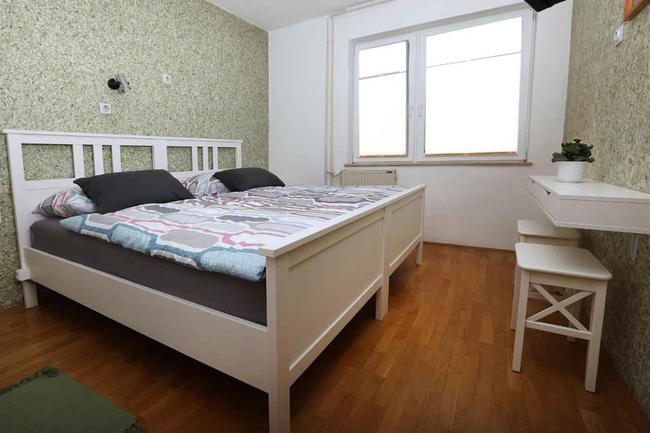 Apartma Dolinar Gorenja Vas  Exterior photo